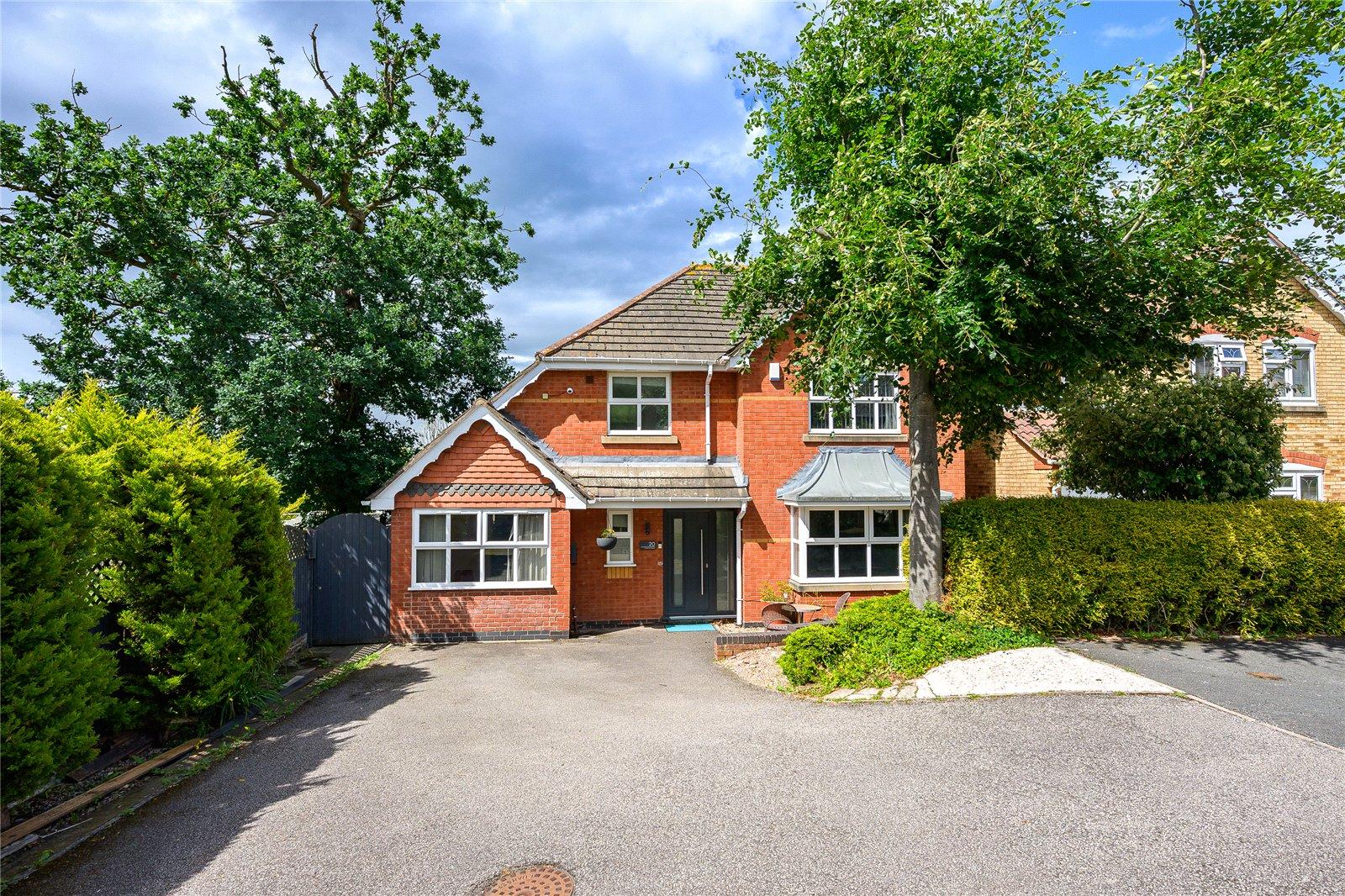 Darley Drive, Dunstall Park, Wolverhampton, West Midlands, WV6 - DB Roberts
