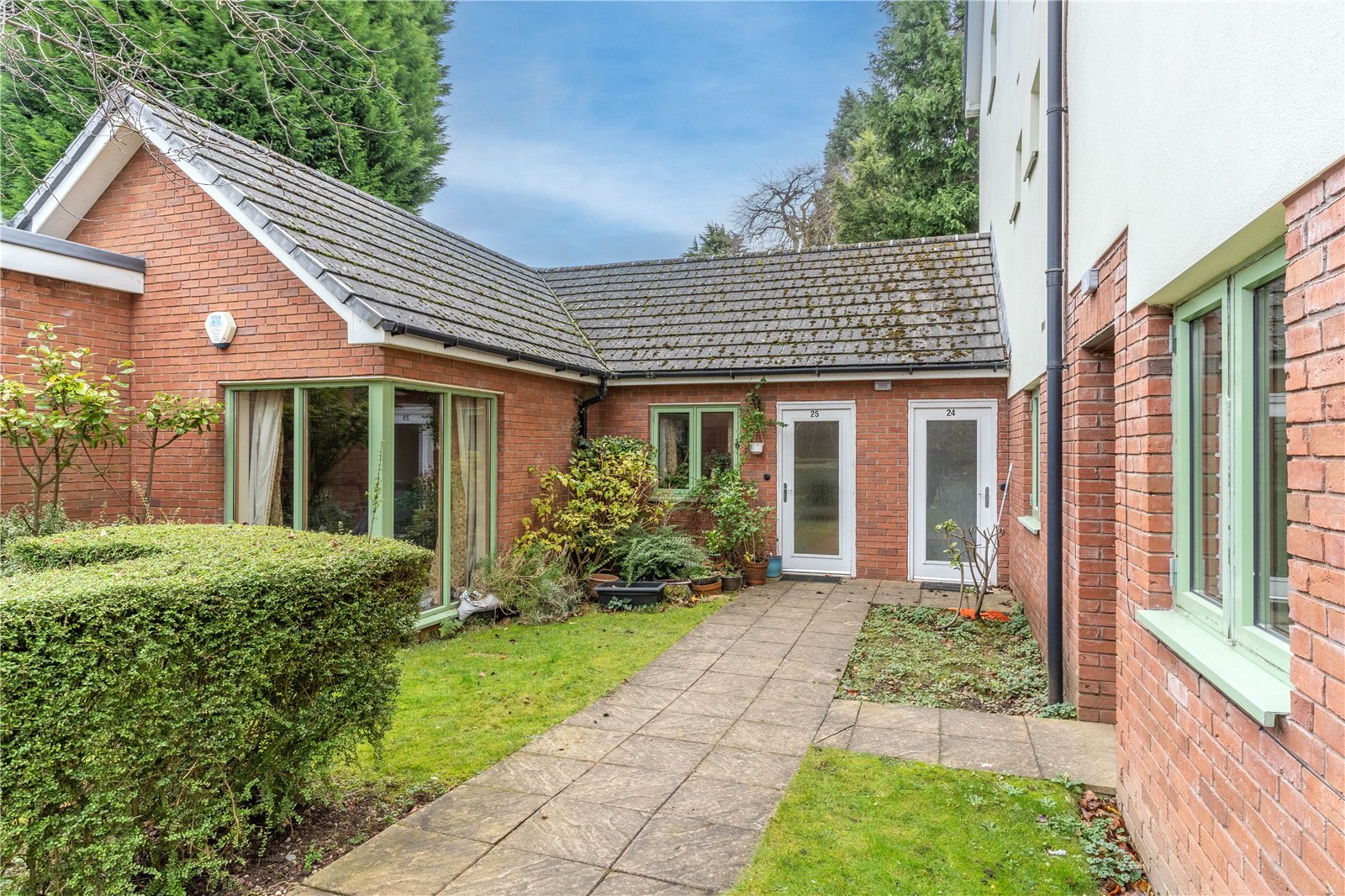 1 bedroom bungalow for sale