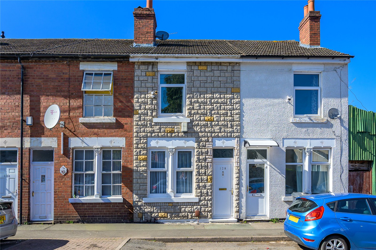 2 bedroom house for sale