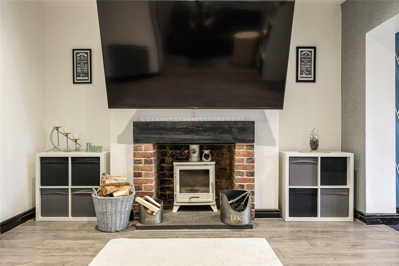 Winchester Road, Fordhouses, Wolverhampton, West Midlands, WV10 - DB Roberts