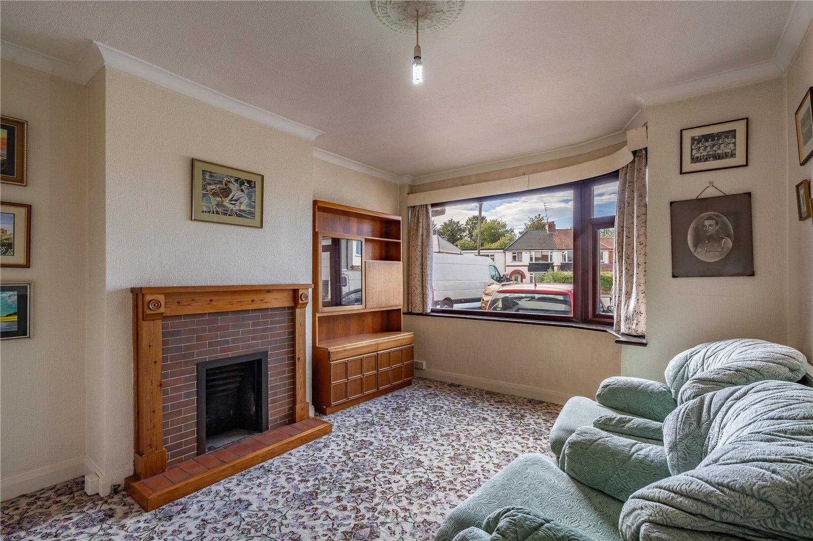Renton Road, Oxley, Wolverhampton, West Midlands, WV10 - DB Roberts
