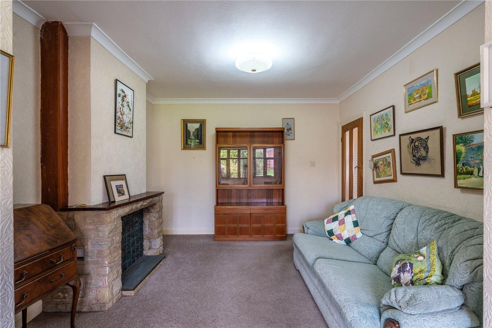 Renton Road, Oxley, Wolverhampton, West Midlands, WV10 - DB Roberts