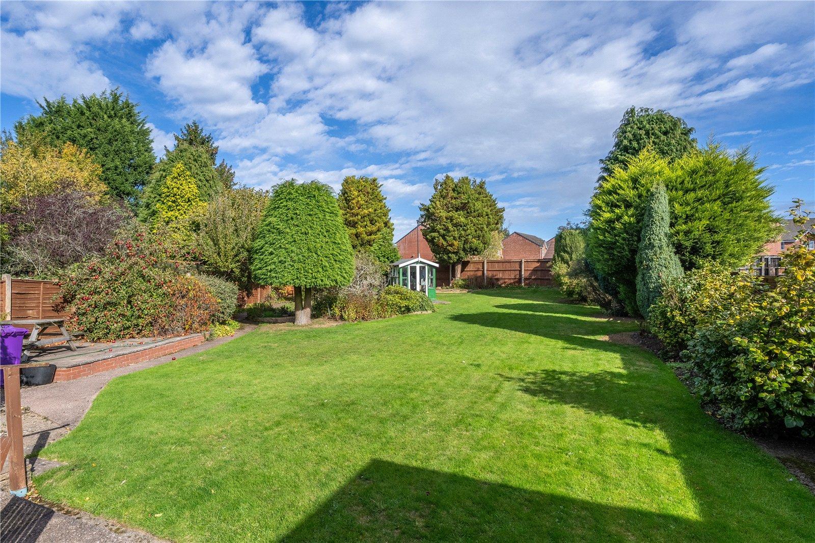 Renton Road, Oxley, Wolverhampton, West Midlands, WV10 - DB Roberts