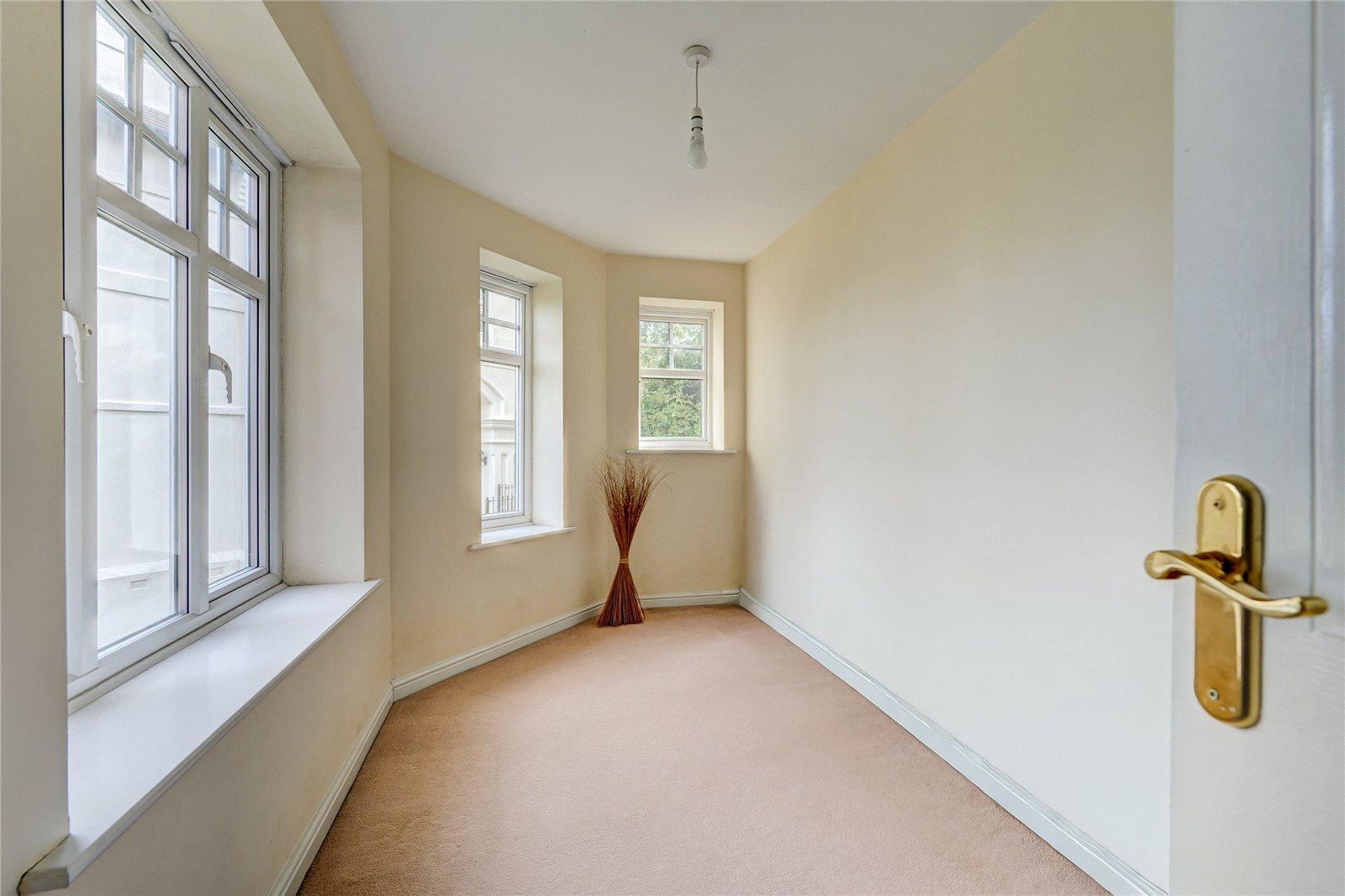 Pennant Court, Penn Road, Wolverhampton, West Midlands, WV3 - DB Roberts