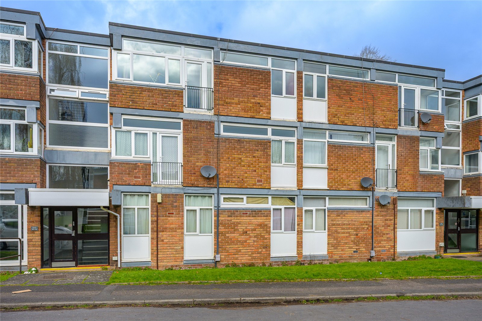 2 bedroom apartment for sale