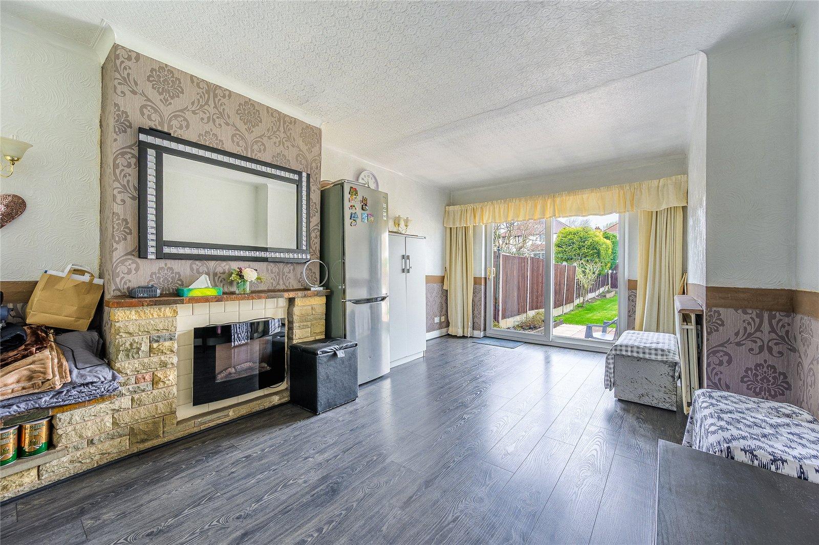 Warstones Road, Penn, Wolverhampton, West Midlands, WV4 - DB Roberts