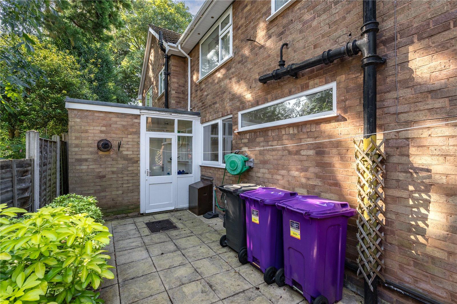 Flat 1 Horsehills House, 2 Horsehills Drive, Wolverhampton, West Midlands, WV3 - DB Roberts