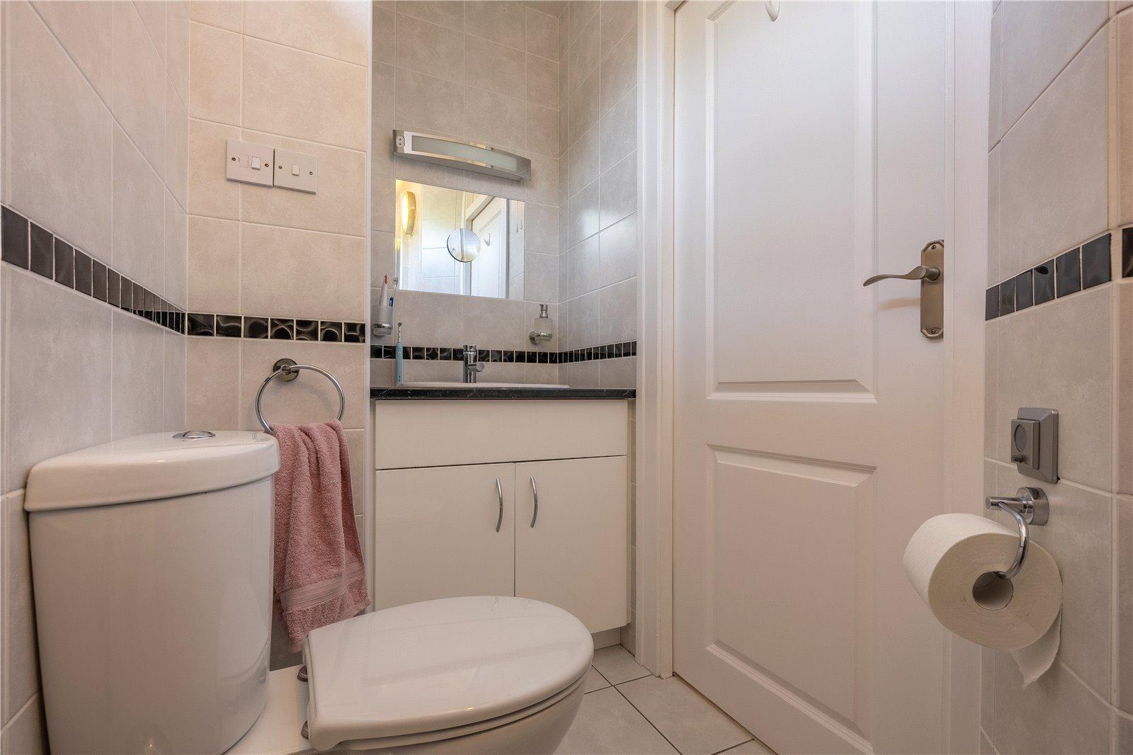Flat 1 Horsehills House, 2 Horsehills Drive, Wolverhampton, West Midlands, WV3 - DB Roberts