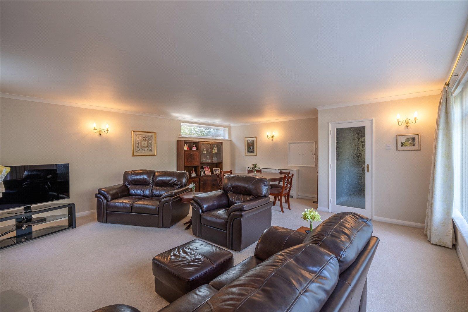 Flat 1 Horsehills House, 2 Horsehills Drive, Wolverhampton, West Midlands, WV3 - DB Roberts