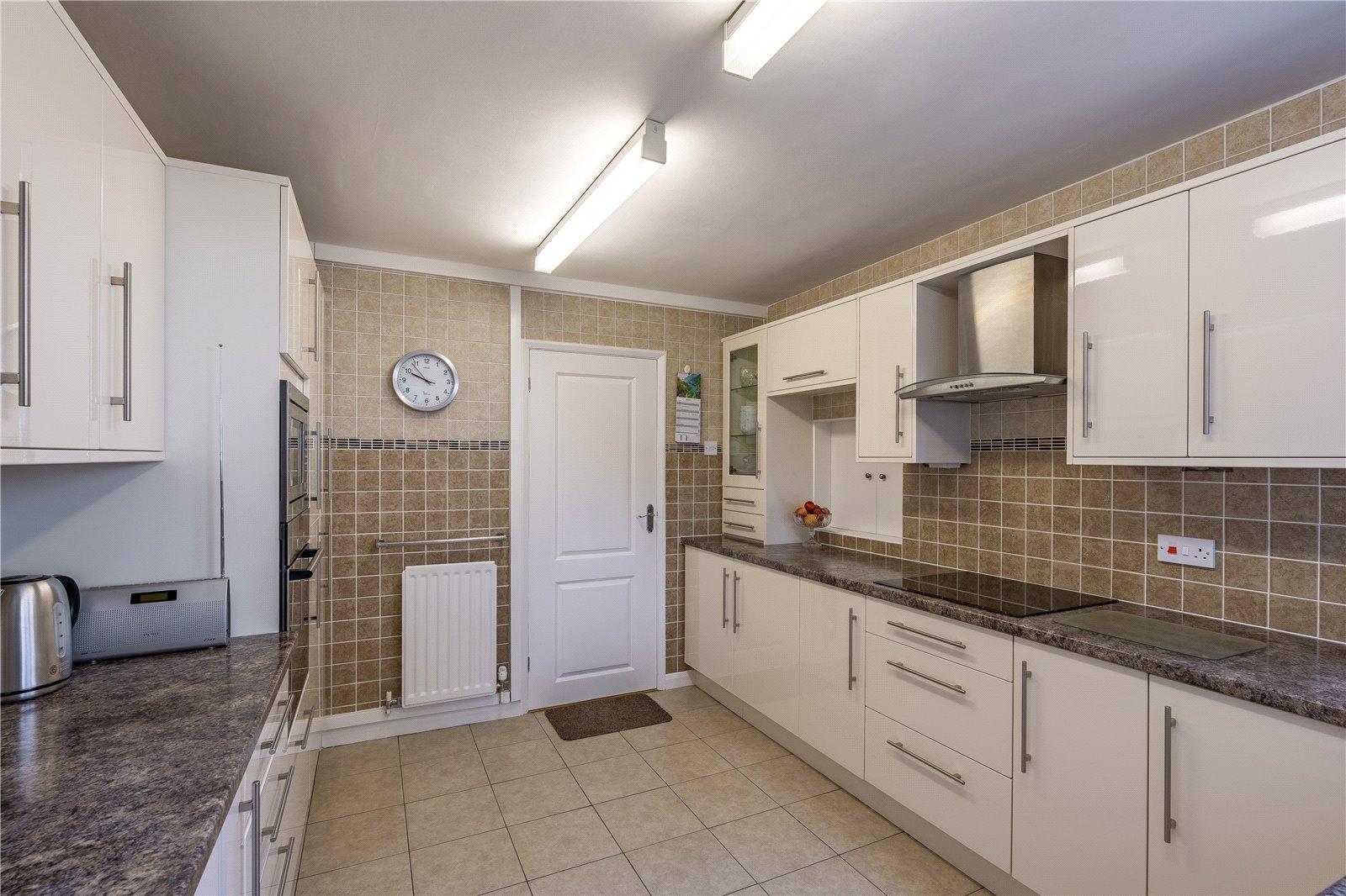 Flat 1 Horsehills House, 2 Horsehills Drive, Wolverhampton, West Midlands, WV3 - DB Roberts