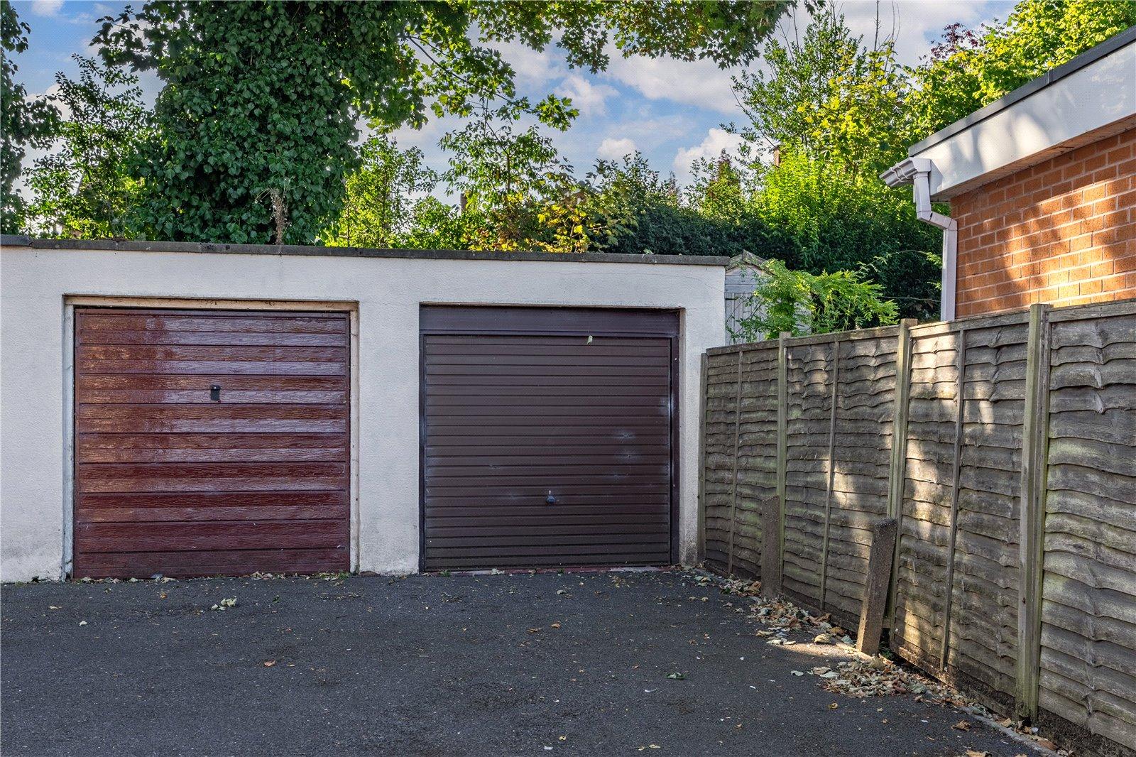 Flat 1 Horsehills House, 2 Horsehills Drive, Wolverhampton, West Midlands, WV3 - DB Roberts