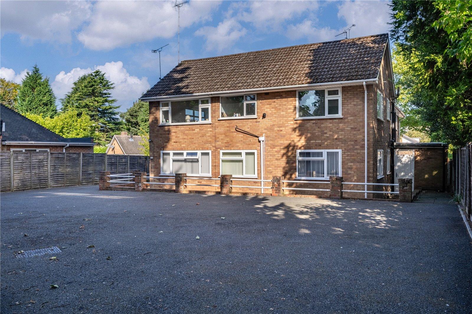 Flat 1 Horsehills House, 2 Horsehills Drive, Wolverhampton, West Midlands, WV3 - DB Roberts