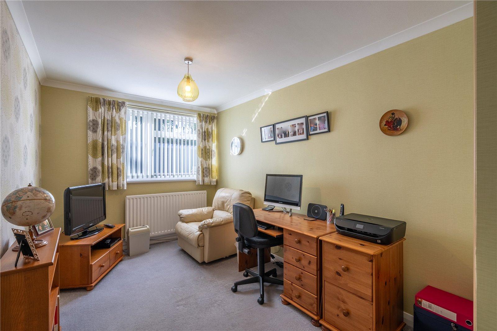 Flat 1 Horsehills House, 2 Horsehills Drive, Wolverhampton, West Midlands, WV3 - DB Roberts