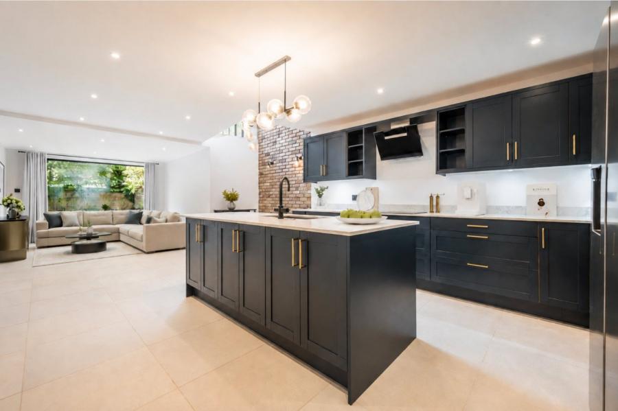 6 bedroom House for sale in Hamilton Gardens-view4