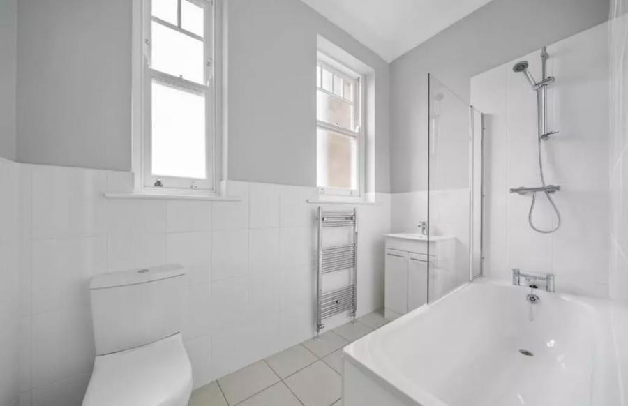 3 bedroom Flat for sale in Gondar Gardens-view5