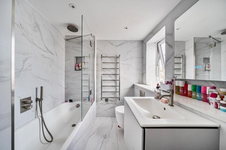 4 bedroom House for sale in Portsdown Avenue-view12