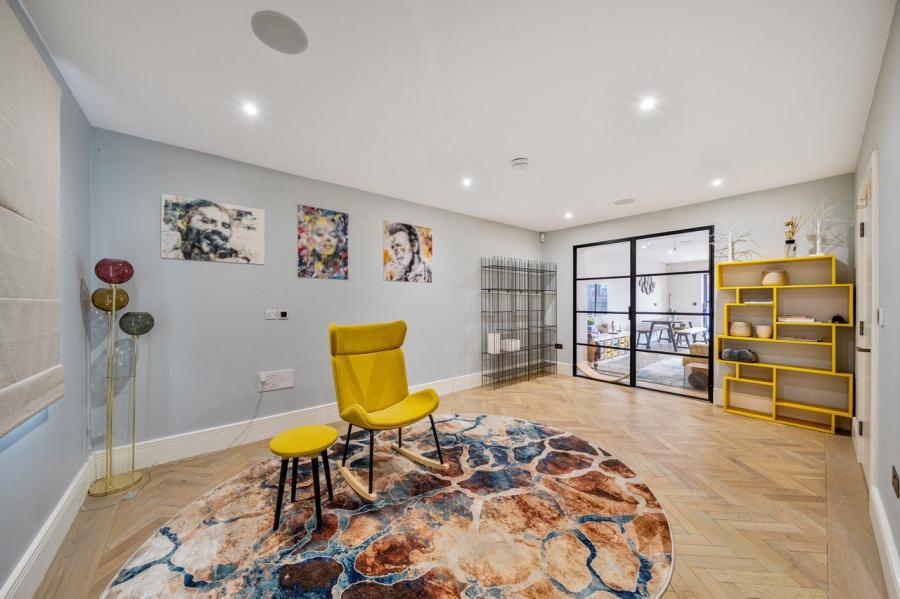 4 bedroom House for sale in Portsdown Avenue-view3