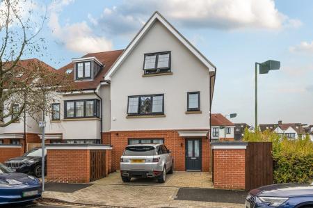 4 bedroom House for sale in Portsdown Avenue-List2251