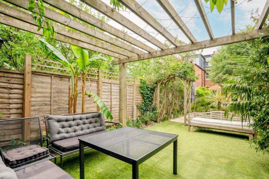 3 bedroom House for sale in Kings Road-view8