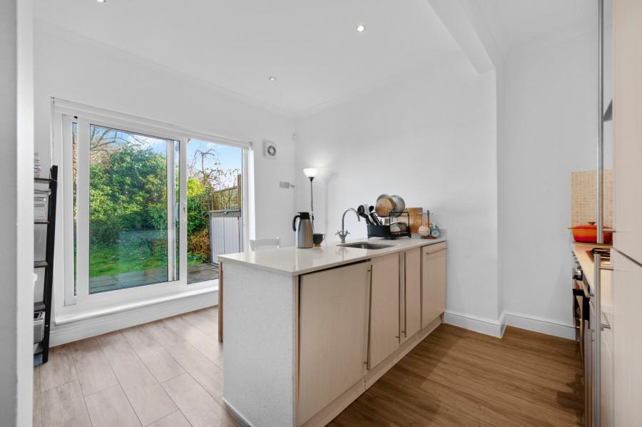 7 bedroom House for sale in Cromwell Place-view4