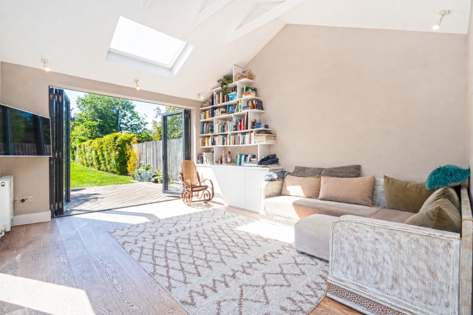 Dartmouth Road, Mapesbury, London, NW2