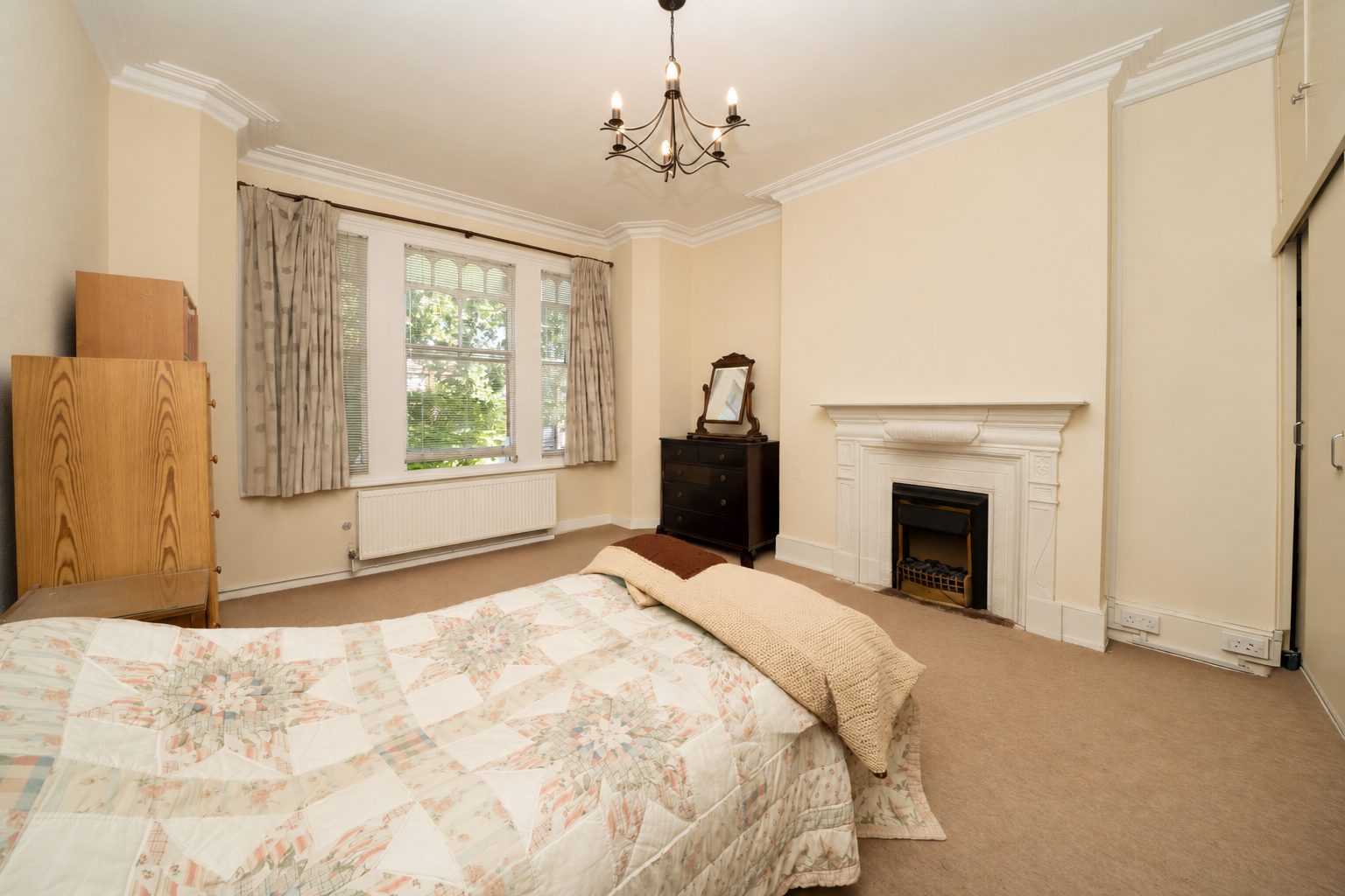 Jacksons Lane, Highgate, London, N6