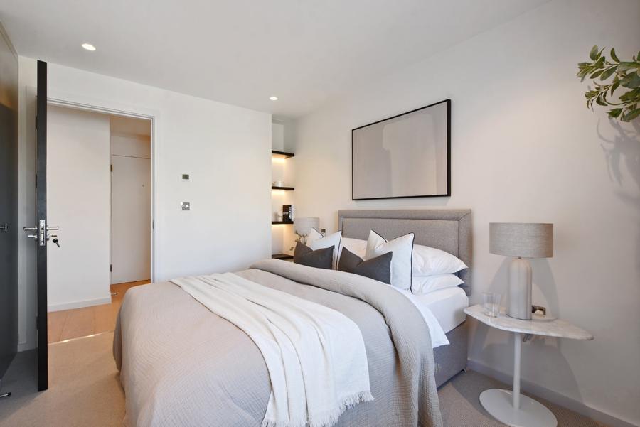 2 bedroom Flat for sale in Sheringham-view9