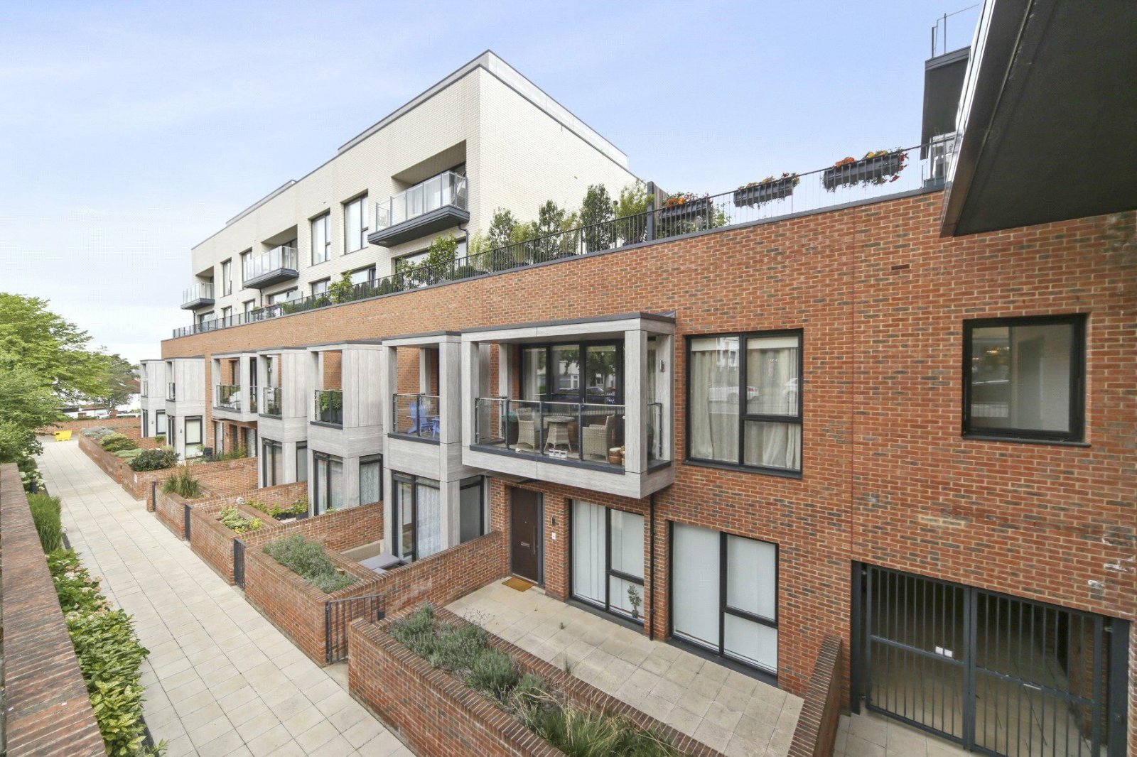 Regis Place, 10 Llanvanor Road, Childs Hill, London, NW2