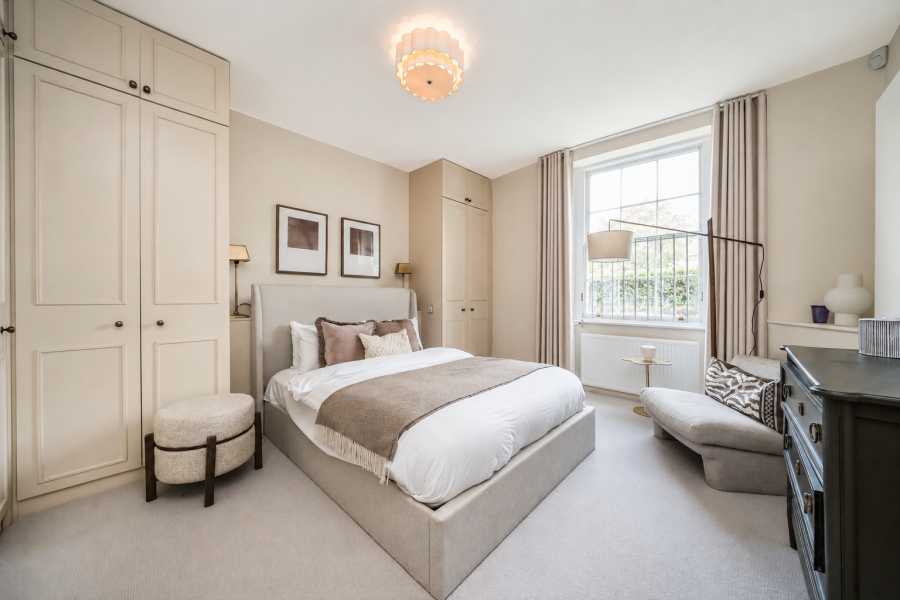 2 bedroom Flat for sale in Marlborough Place-view7