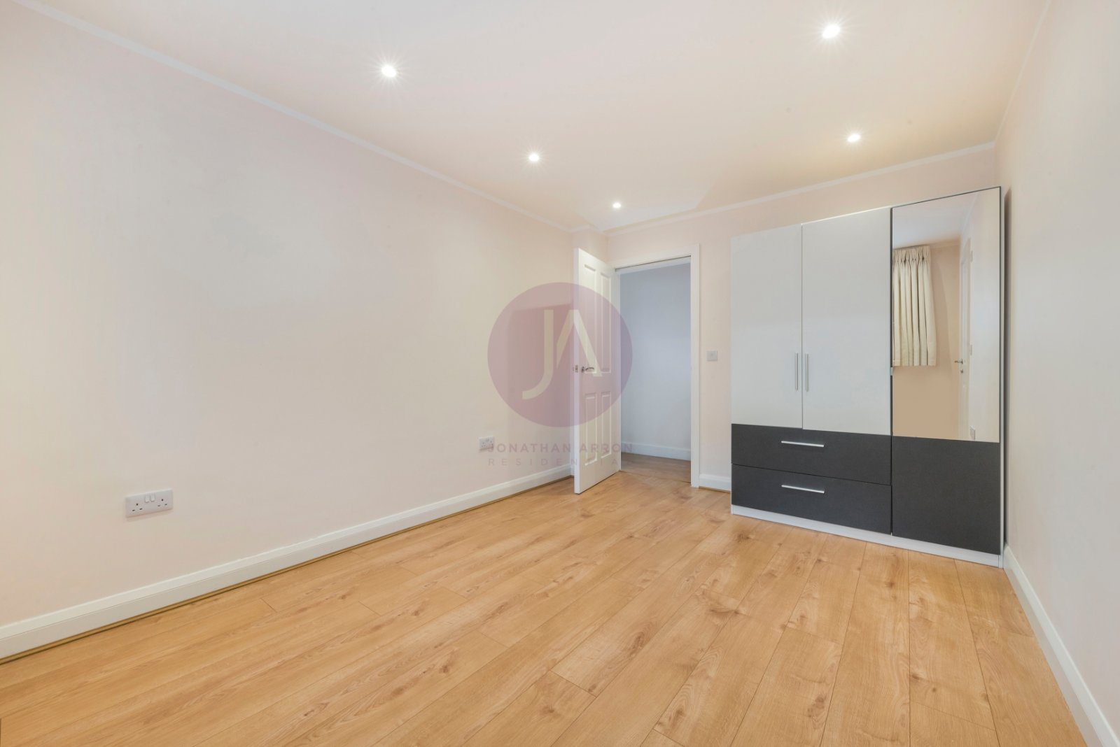 Mentana Court, Leeway Close, Hatch End, HA5