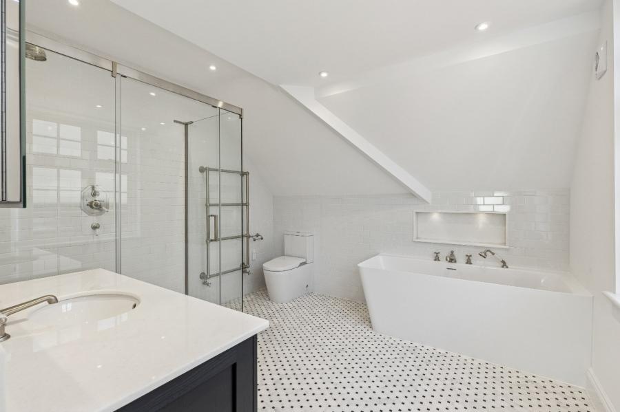 6 bedroom House for sale in Oakhill Avenue-view11