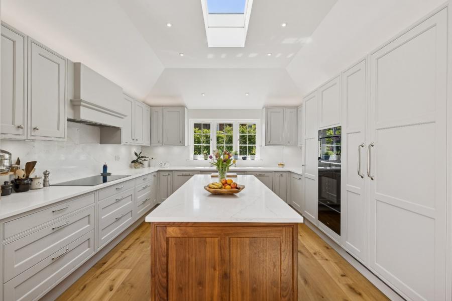 6 bedroom House for sale in Oakhill Avenue-view19