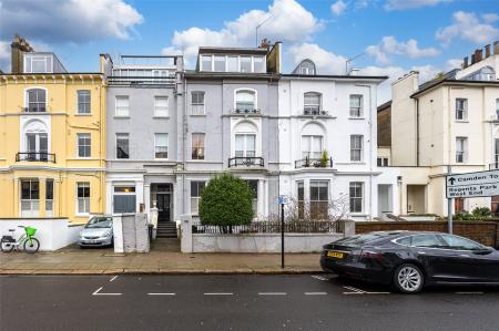 2 bedroom Flat for sale in Regents Park Road-List2252