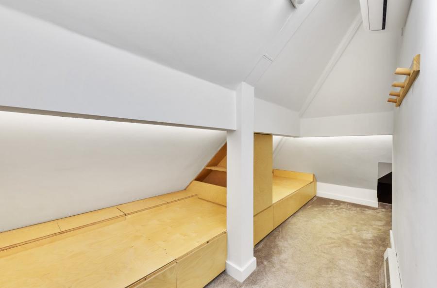 8 bedroom House for sale in Dartmouth Road-view23