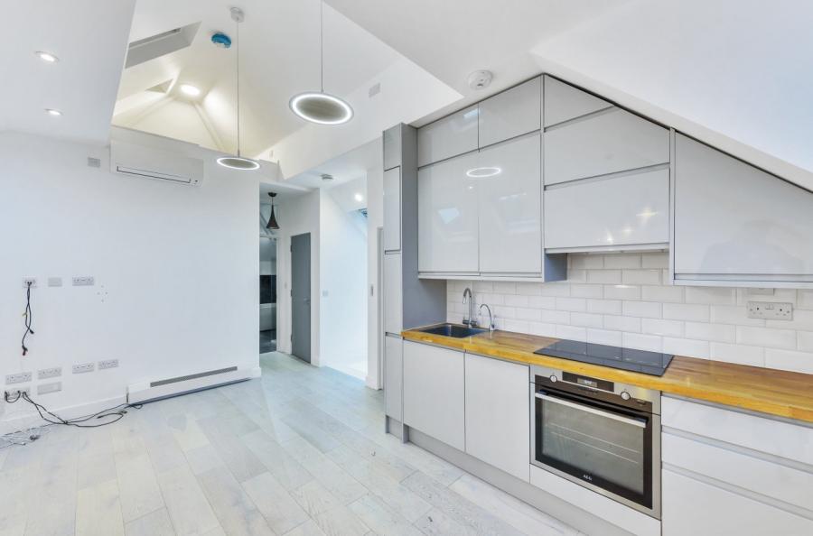 8 bedroom House for sale in Dartmouth Road-view18