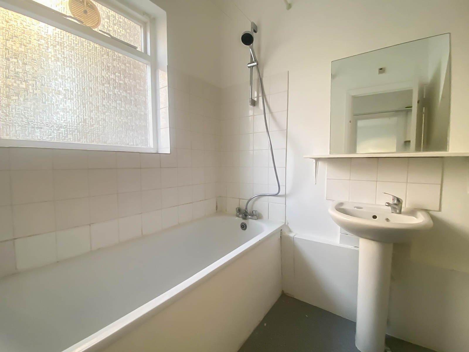 Munro Mews, Ladroke Grove, London, W10