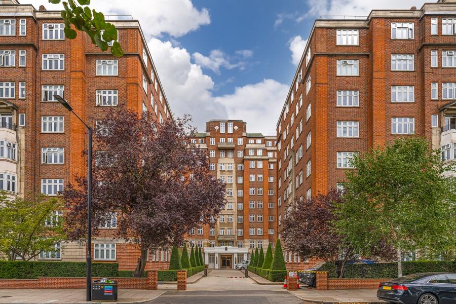 1 bedroom Flat to rent in Grove Hall Court-view19