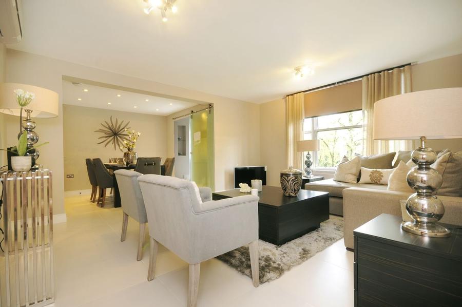 3 bedroom Flat to rent in Boydell Court-view4
