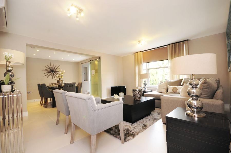 3 bedroom Flat to rent in Boydell Court-view3