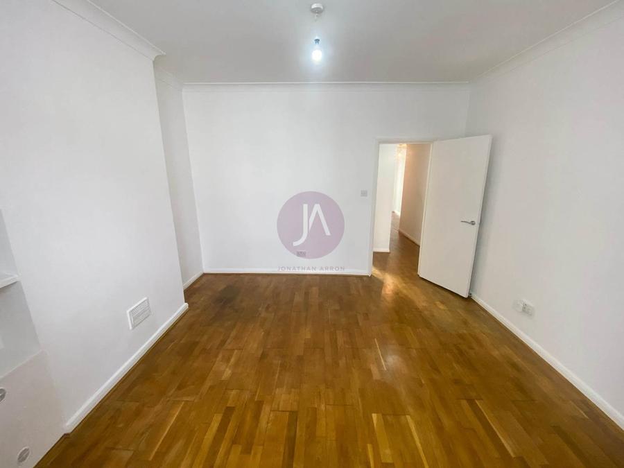 1 bedroom Flat to rent in Chaplin Road-view7