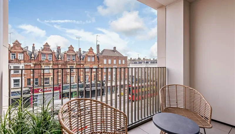 Garrett Mansions, Paddington, London, W2