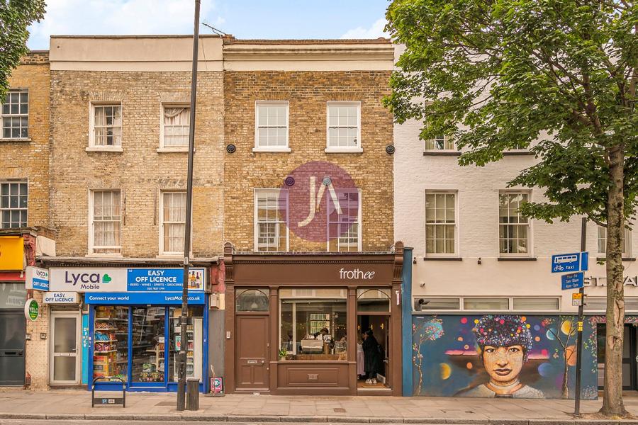 2 bedroom Flat to rent in Caledonian Road-view11