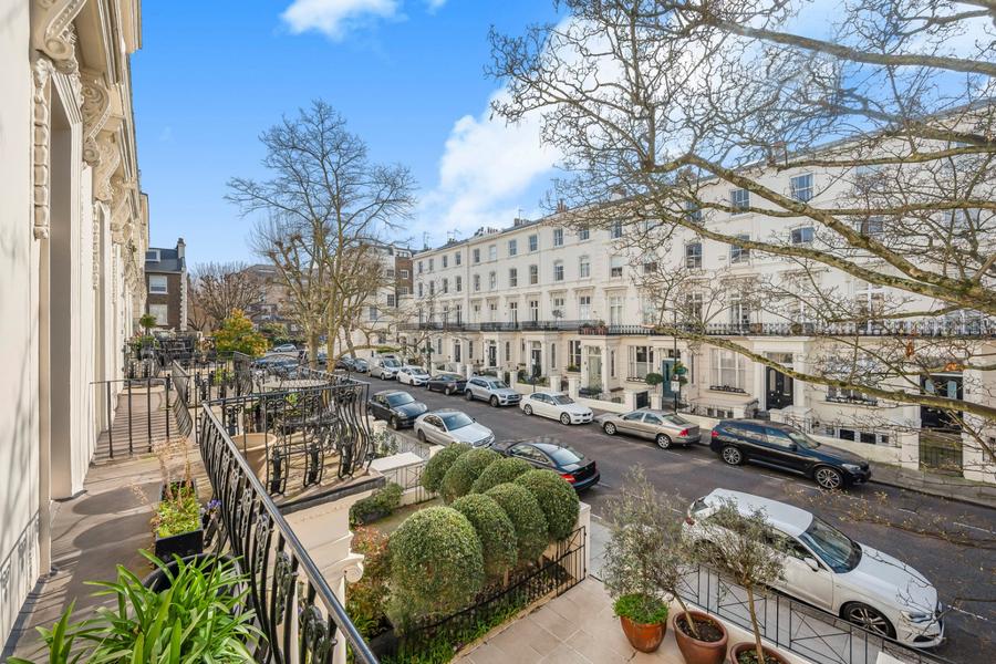1 bedroom Flat to rent in Clarendon Gardens-view12