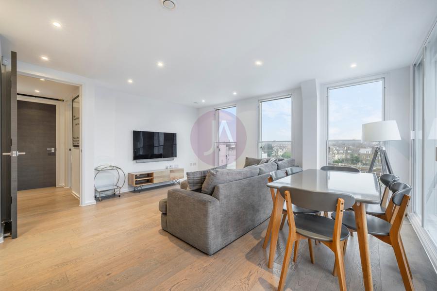 1 bedroom Flat to rent in Canterbury House-view2