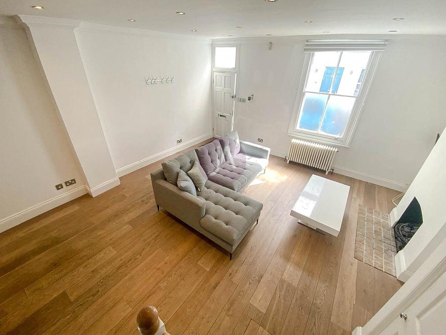 3 bedroom House to rent in Ryders Terrace-view2