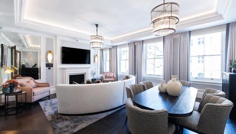 2 bedroom Flat to rent in Prince of Wales Terrace-view1