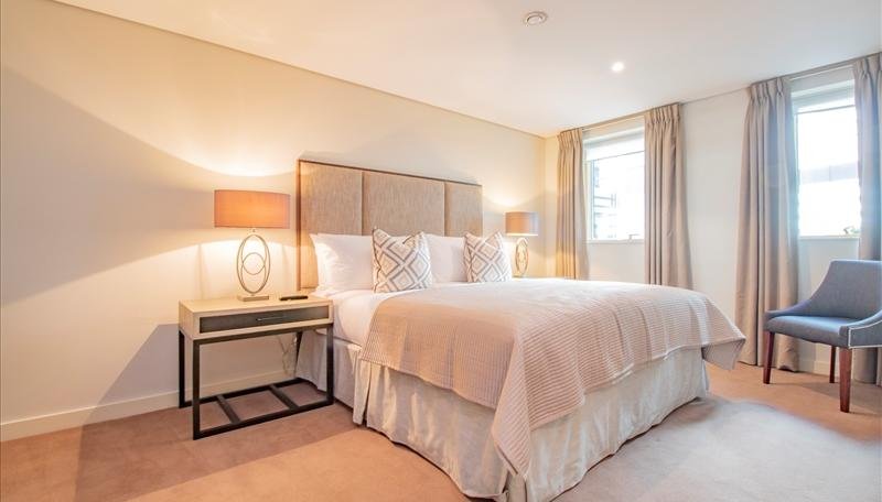 3 bedroom Flat to rent in 4b Merchant Square East-view4