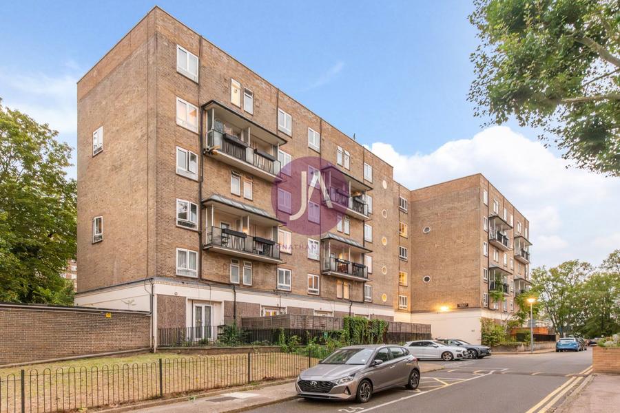 2 bedroom Flat to rent in Sherlock Court-view14