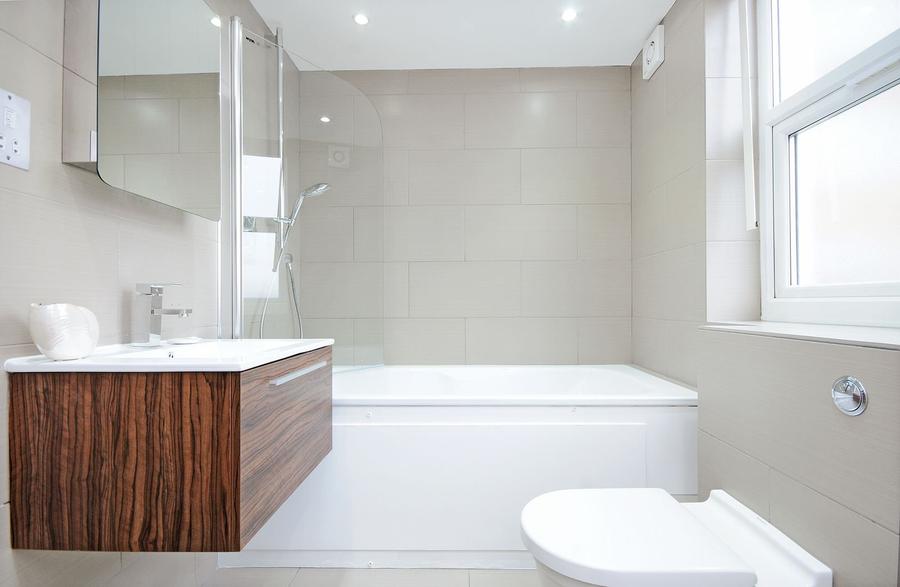 3 bedroom Flat to rent in Boydell Court-view10