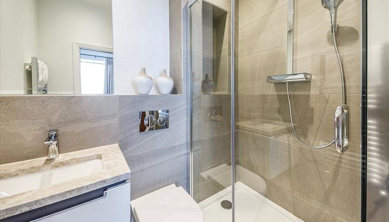2 bedroom Flat to rent in Palace Wharf-view8